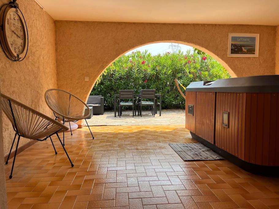 לה לבאנדו Bas De Villa 70M2 Independant Avec Espace Jacuzzi Prive מראה חיצוני תמונה